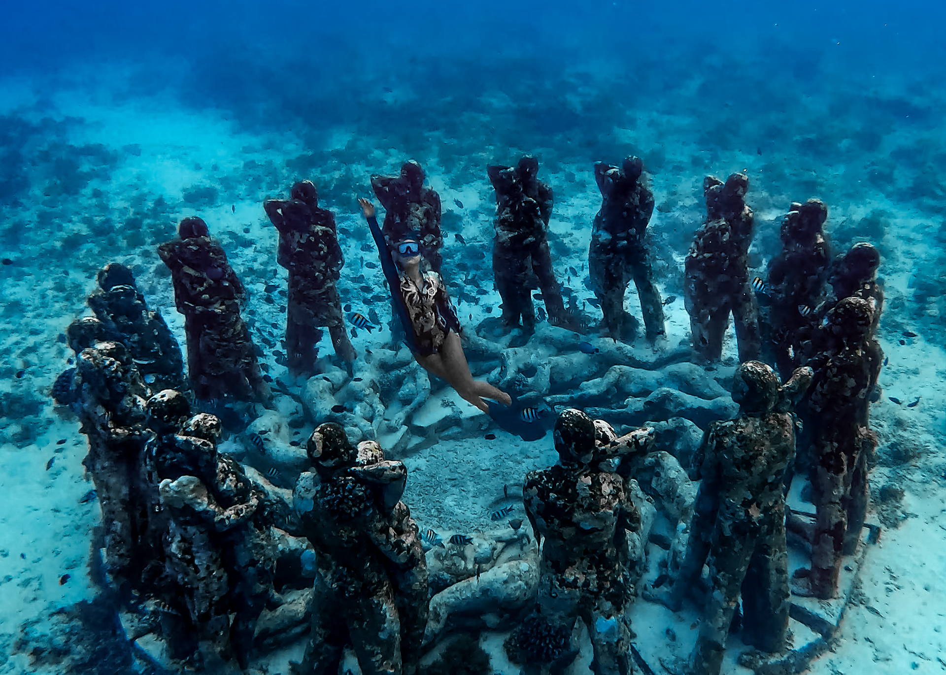Underwater statues at Bask Nest sculpture site in Gili Meno, Lombok