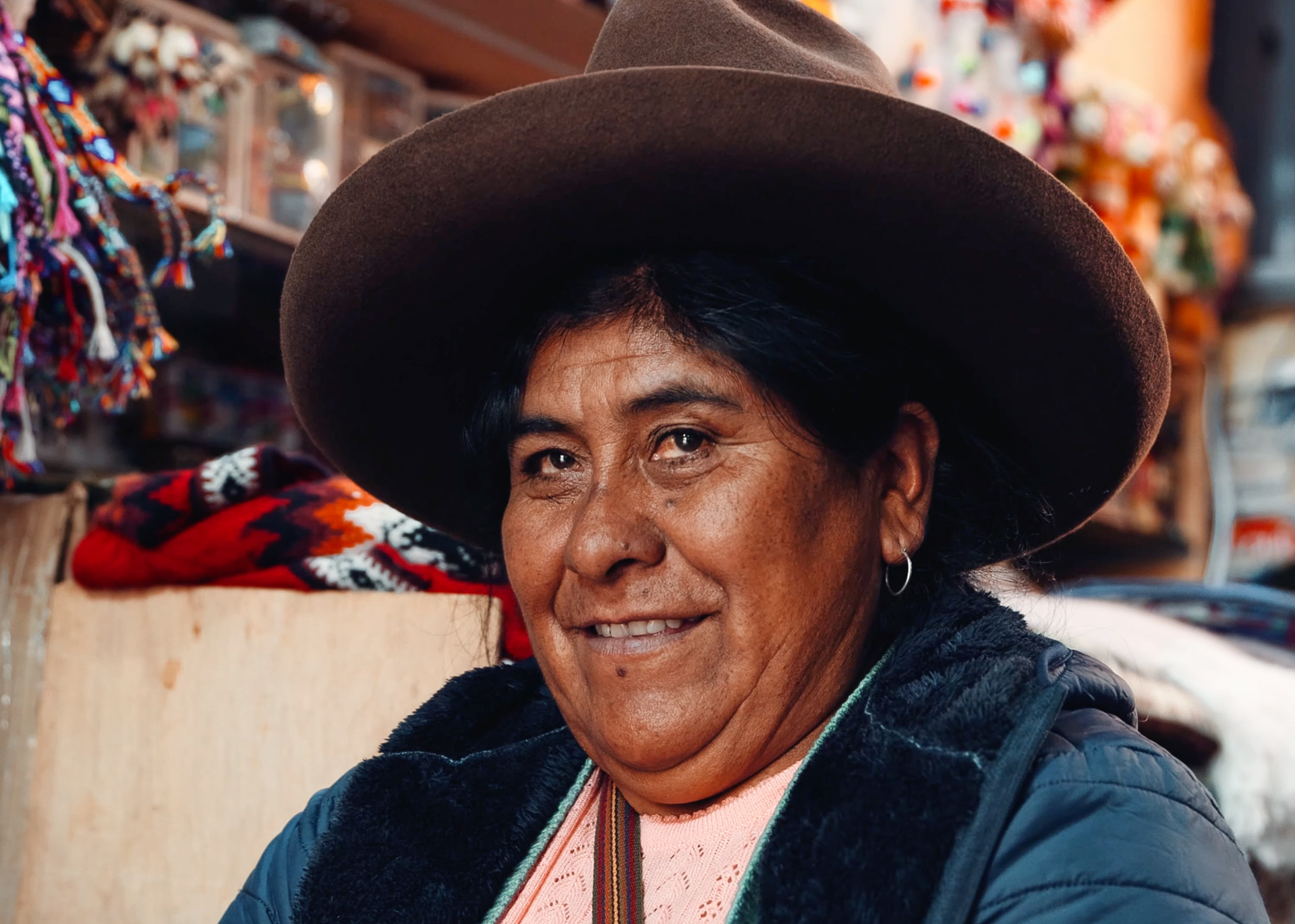A local women in chinchero Peru