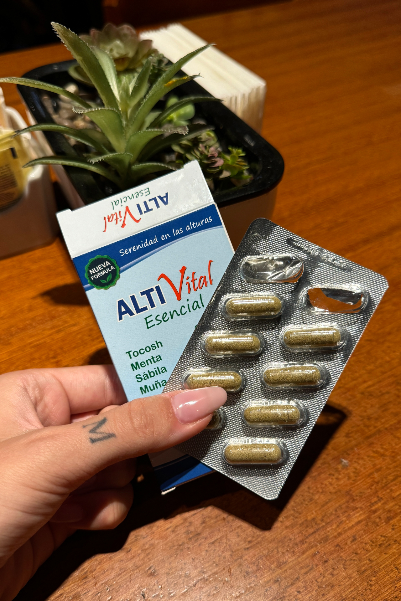 Medicine for Altitude sickness coca capsules