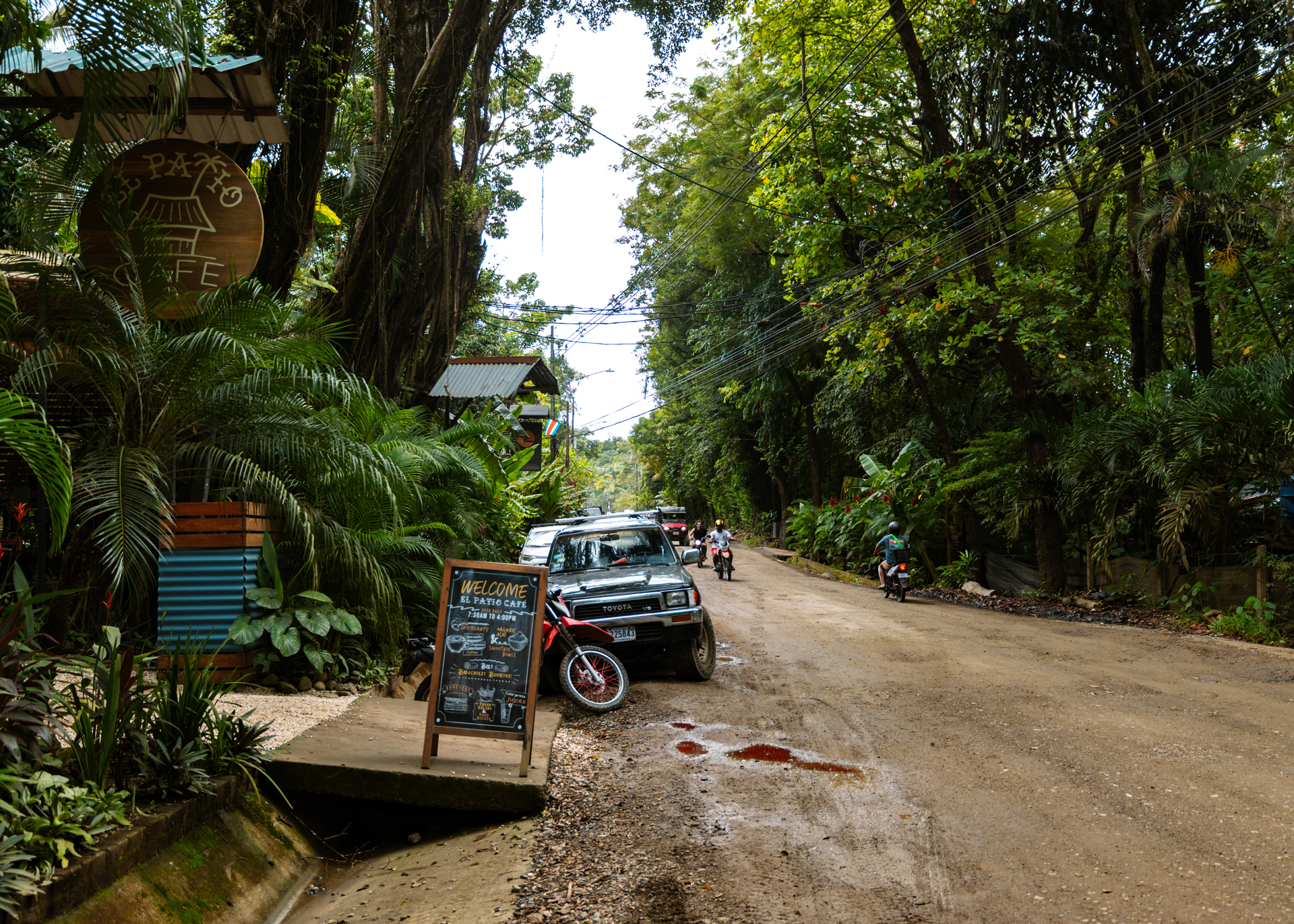 Streets of Santa Teresa, Costa Rica