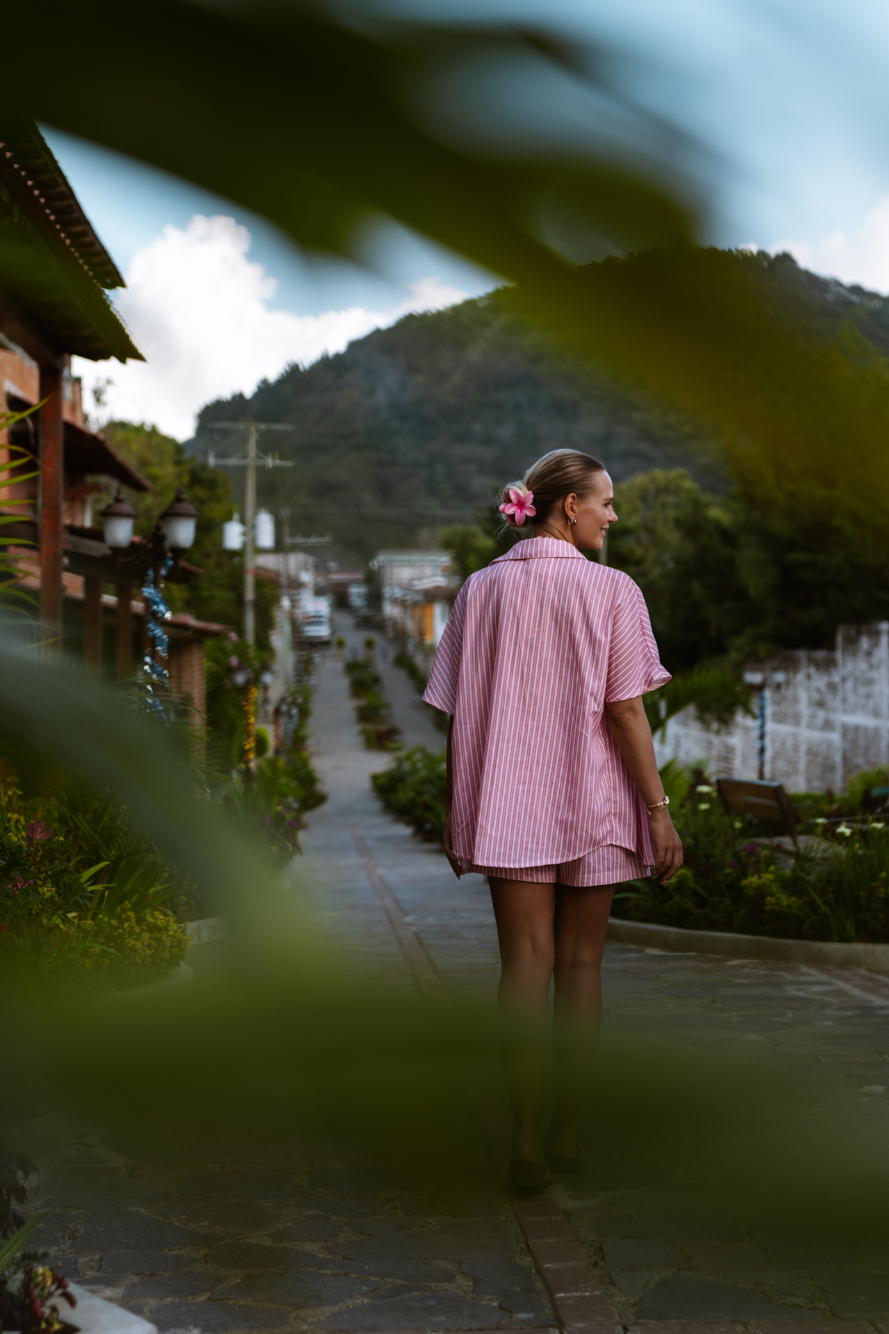 Scenic street in Apaneca surrounded by lush hills along the Ruta de las Flores in El Salvador