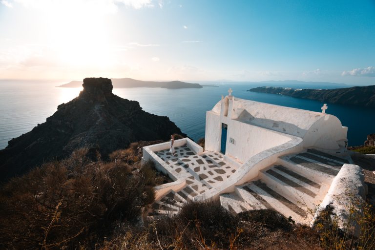 12 Best Things to do in Santorini, Greece