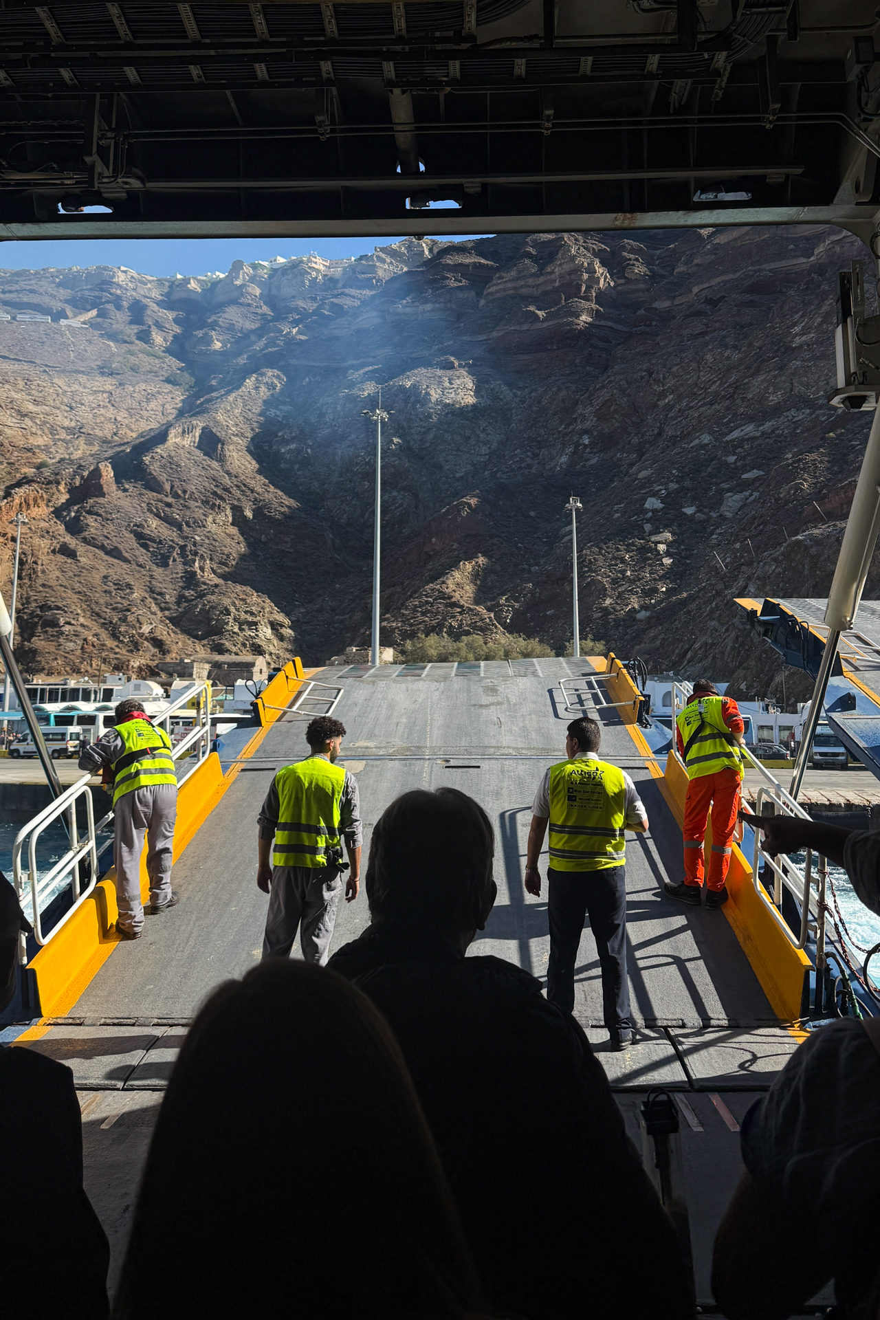 Ferry from Ios to Santorini